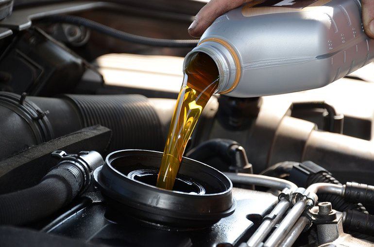Our Oil & Filter Service vs. Theirs